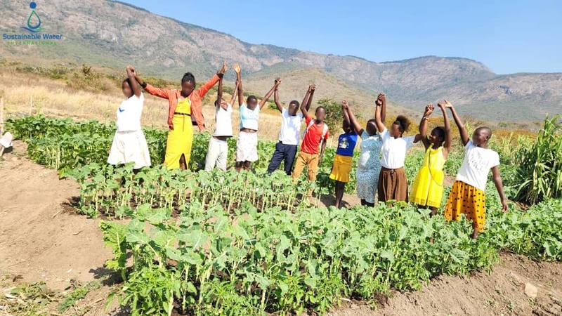 Children in vegetable garden